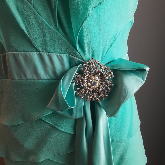 Vintage TADASHI Special Occasion Dress - Picture 5 of 12